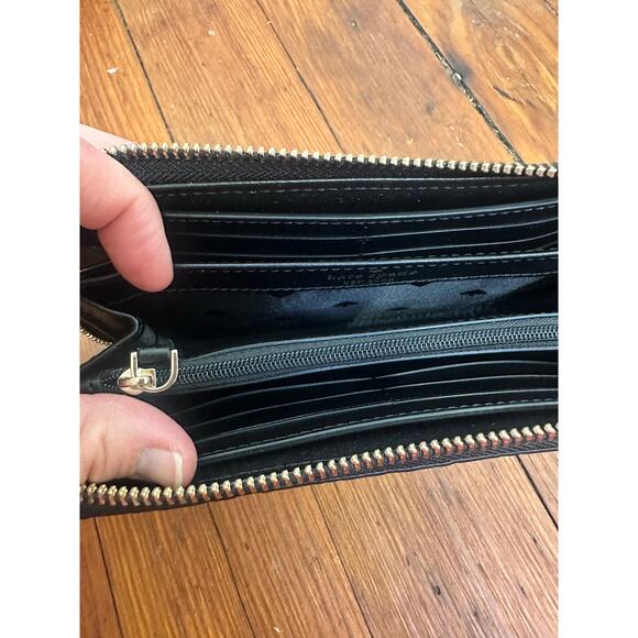 KATE SPADE Black Hollie Spade Clover Embossed Multi Pocket Wallet - Picture 5 of 10